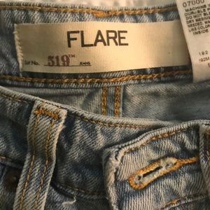 Levi flare vintage high wasted